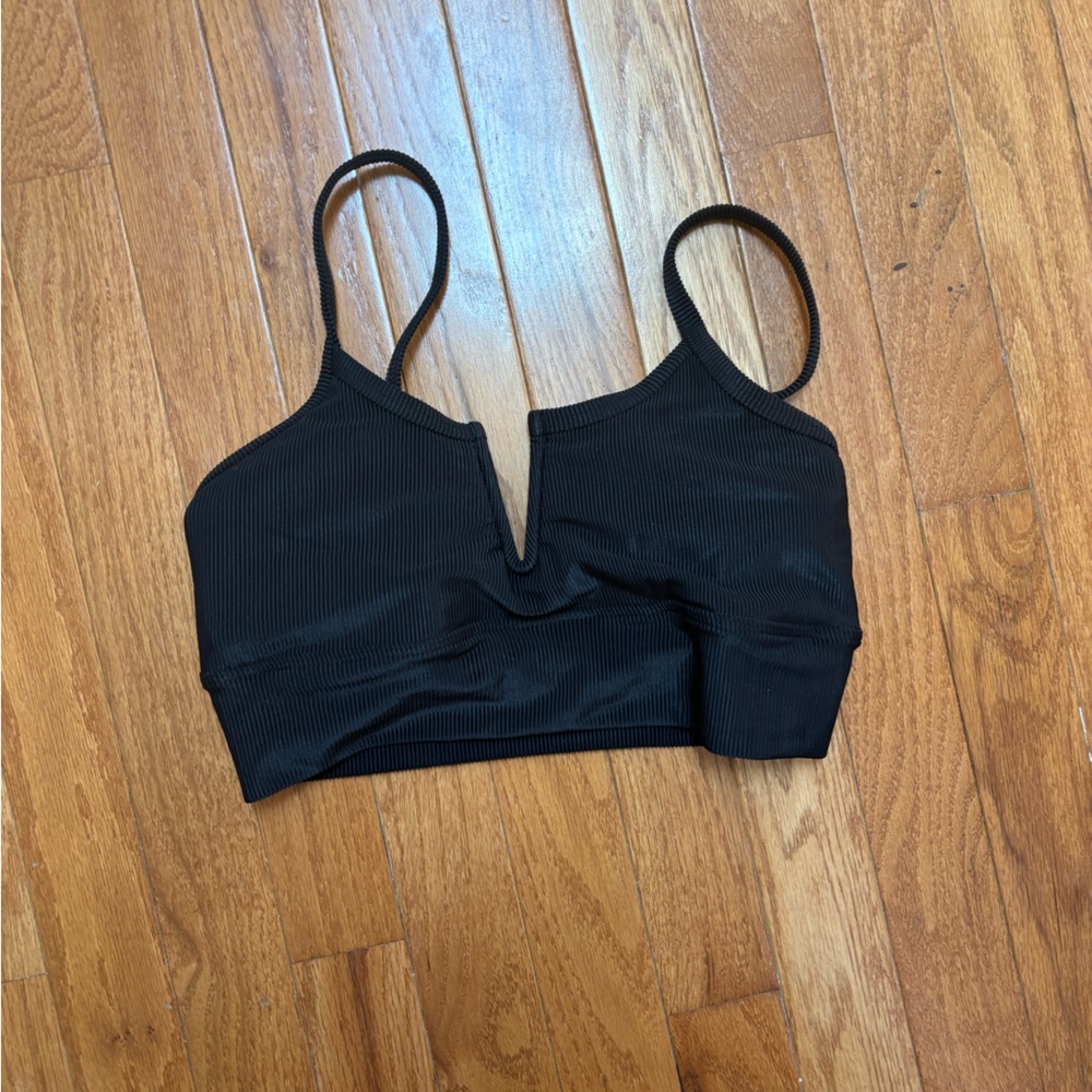 RARE- LainSnow Black V-Notch Ribbed Bikini Top